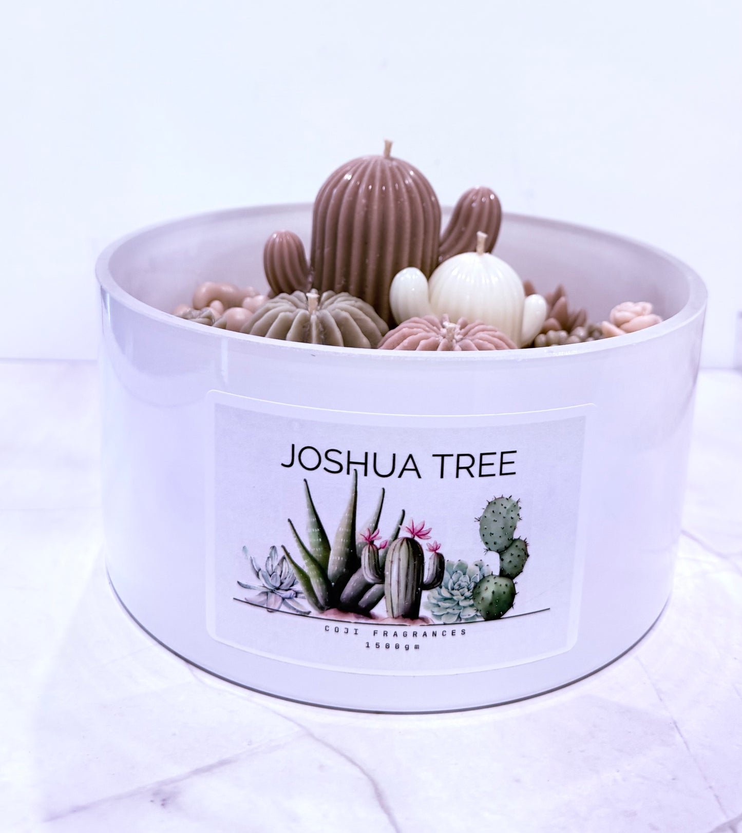 Joshua Tree Sculpted Candle - 1500gms